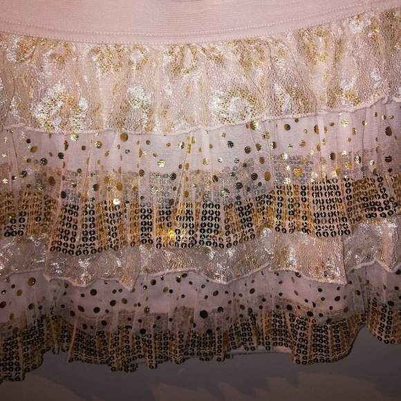 So  mini skirt - Picture 5 of 5